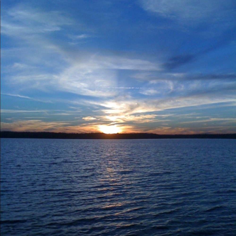 Meet your Posher, Vhee